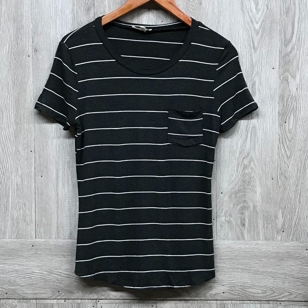 Charcoal White Striped Short Sleeve Pocket Tee BB6